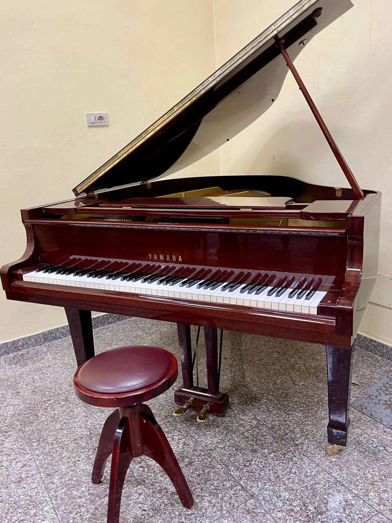 Yamaha G1